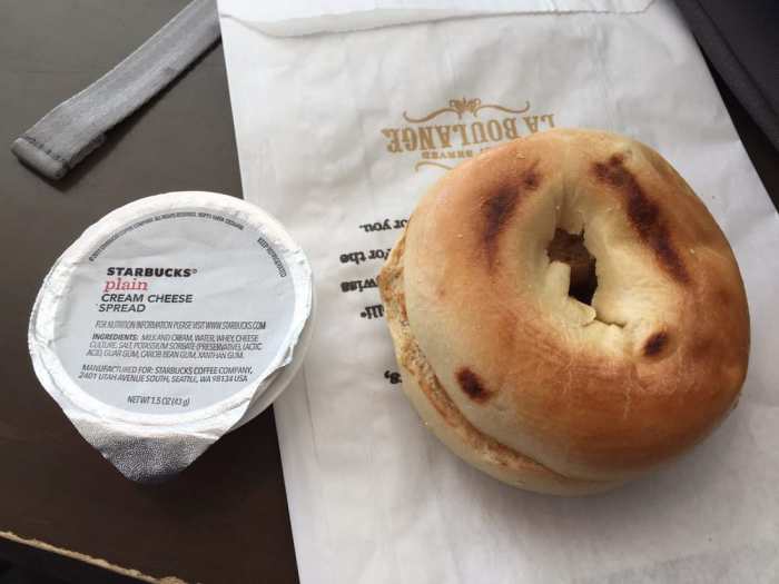 Starbucks cream cheese nutrition